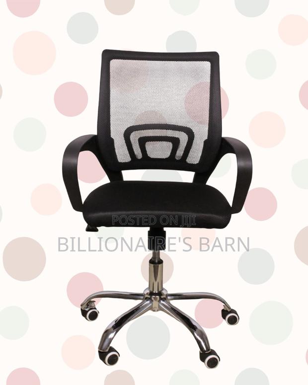 Black Compact Ergonomic Chair |Clean Executive Look for Modern Offices - thumbnail 3