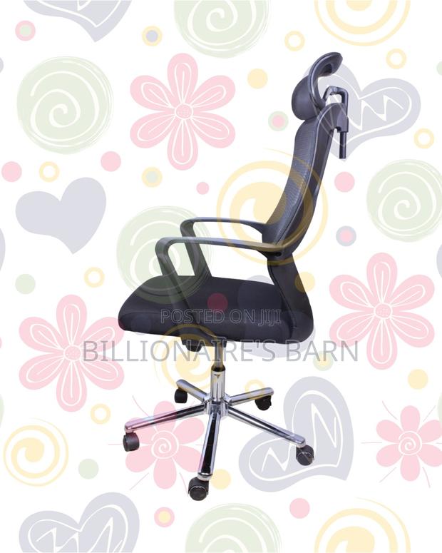 Black High-Back Mesh Chair | Space-Saving Design for Compact Setups - thumbnail 2