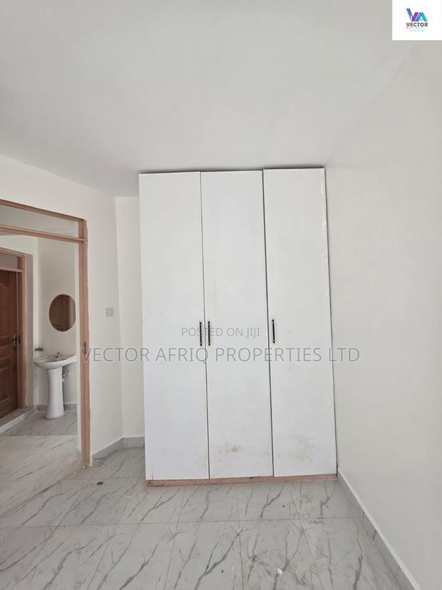 3bdrm Bungalow in Kibiku for sale - thumbnail 2