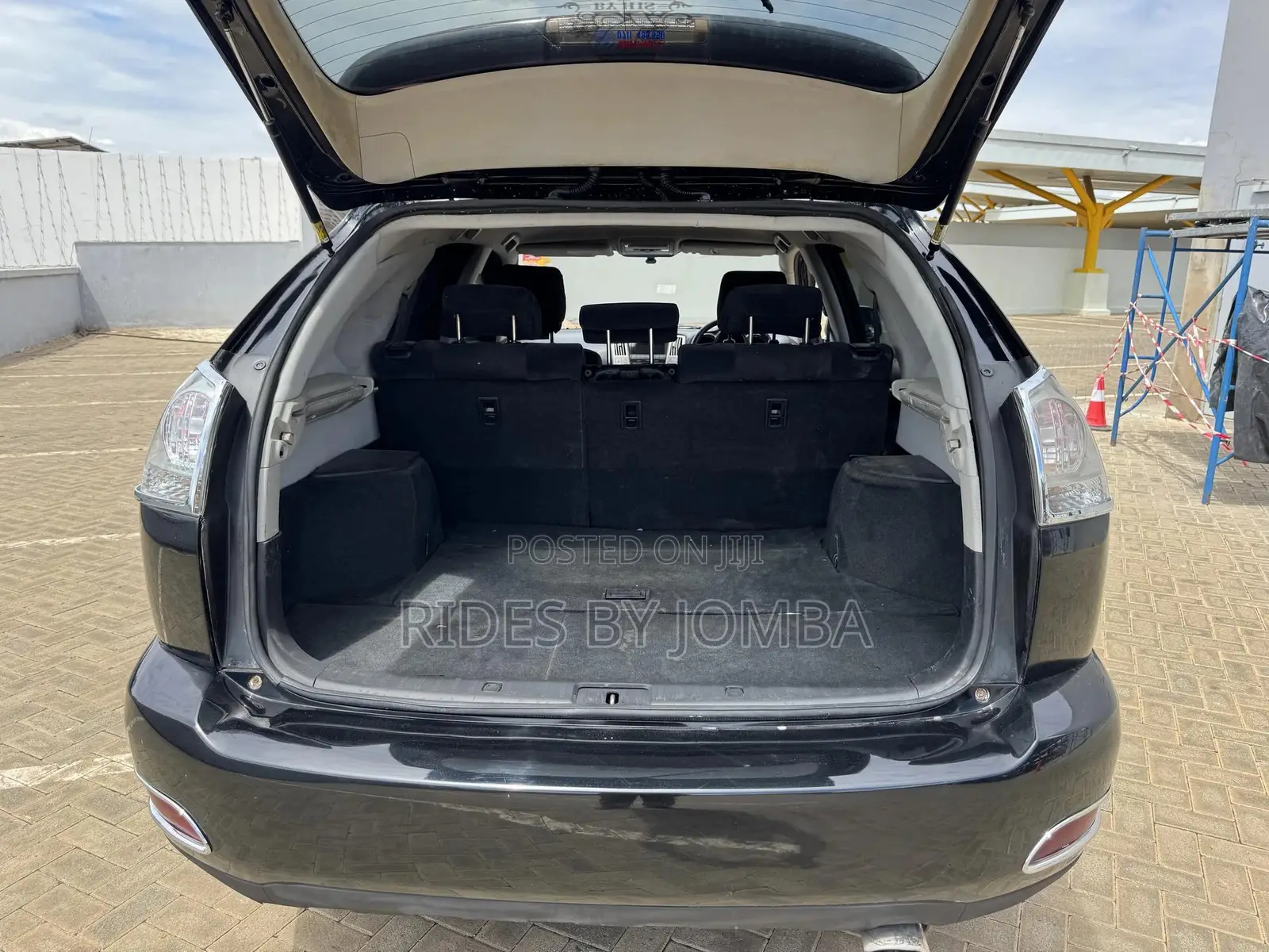 Toyota Harrier 2.4 2012 Black