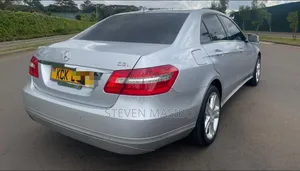 Mercedes-Benz E250 2009 Silver