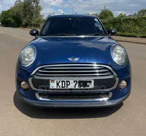 Mini Cooper 2016 Blue