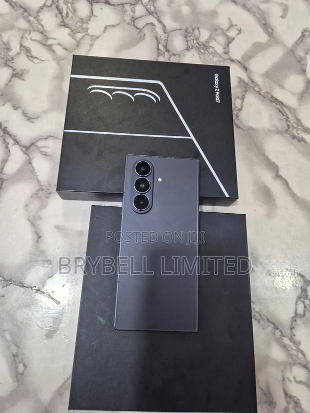 Samsung Galaxy Z Fold7 1 TB Blue - thumbnail 3