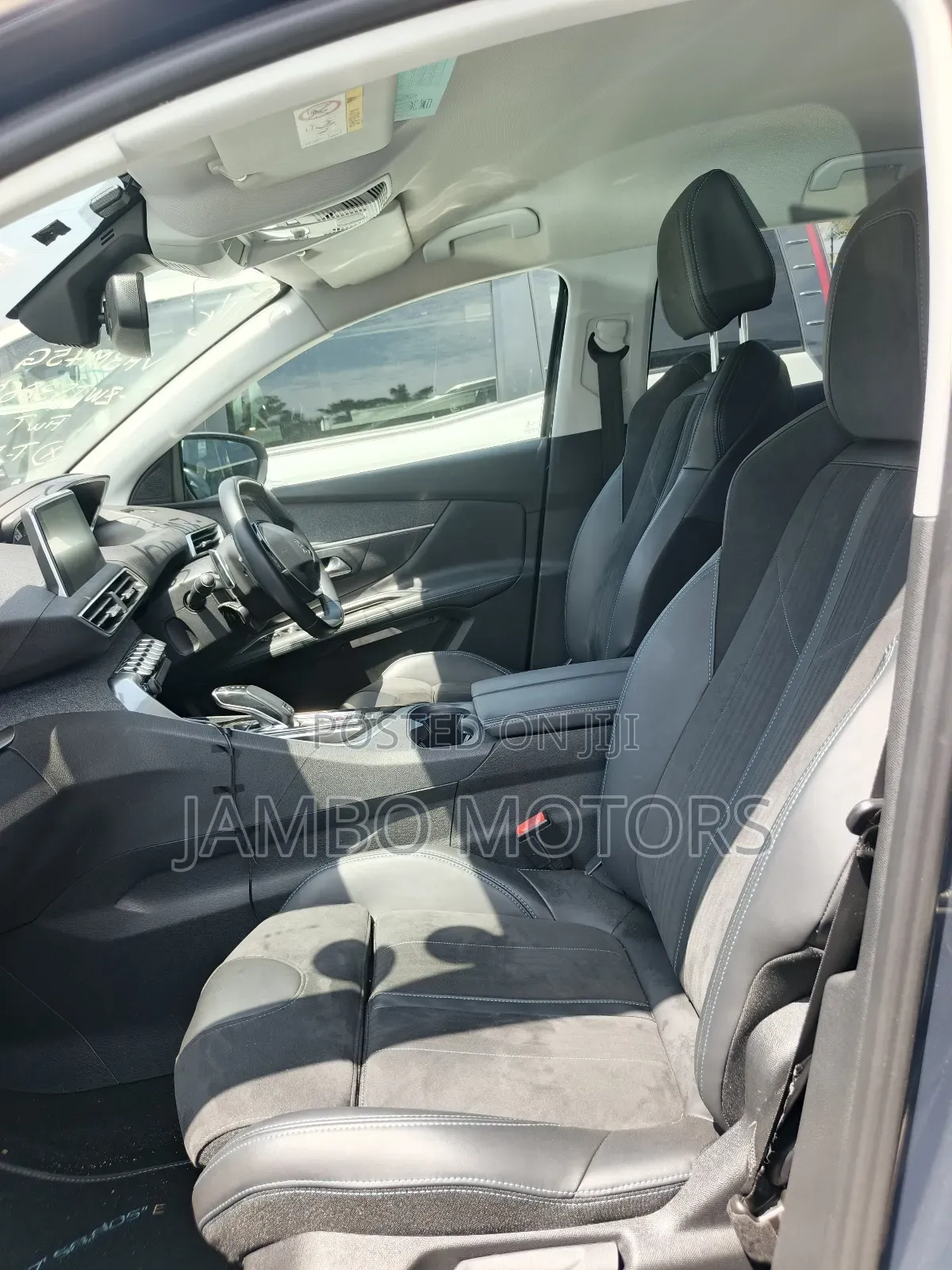 Peugeot 3008 2019 Gray
