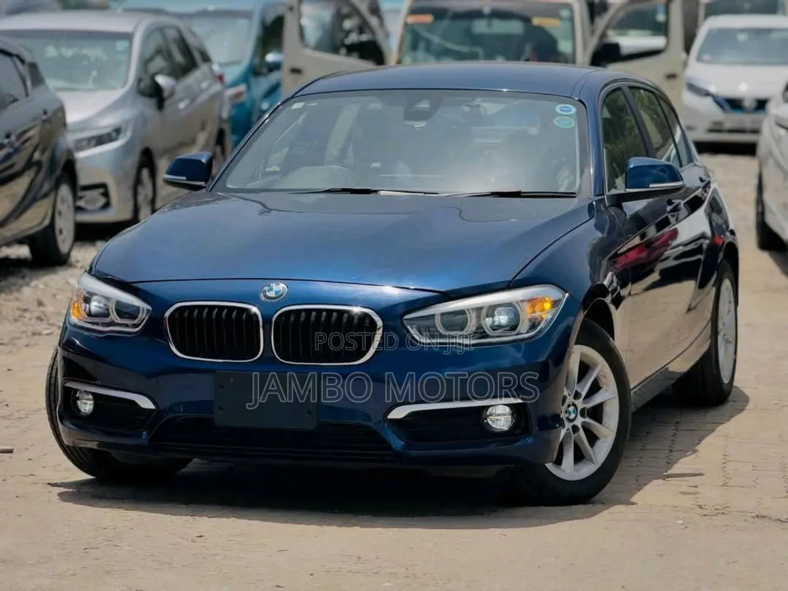BMW 118i 2019 Blue