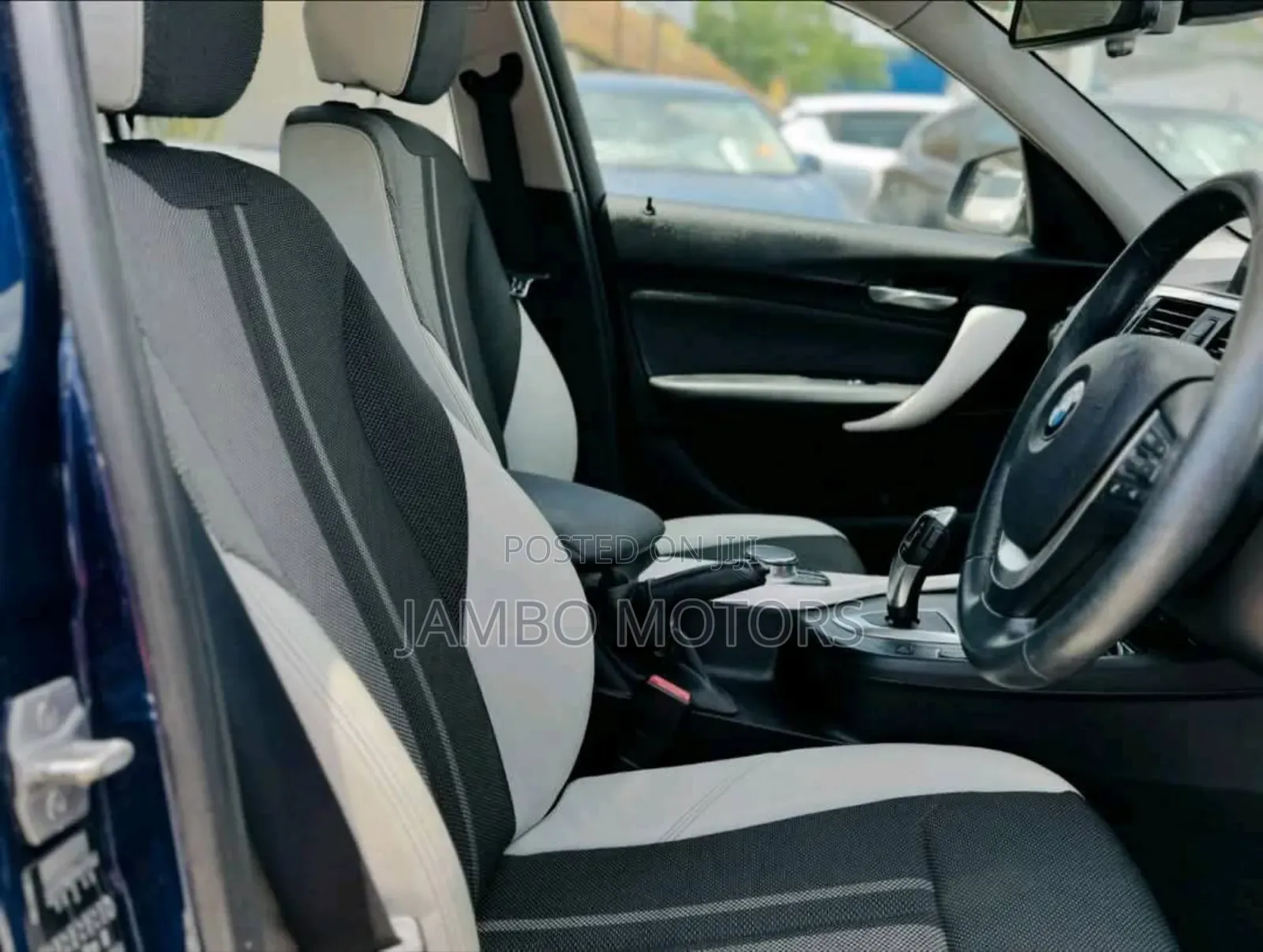 BMW 118i 2019 Blue