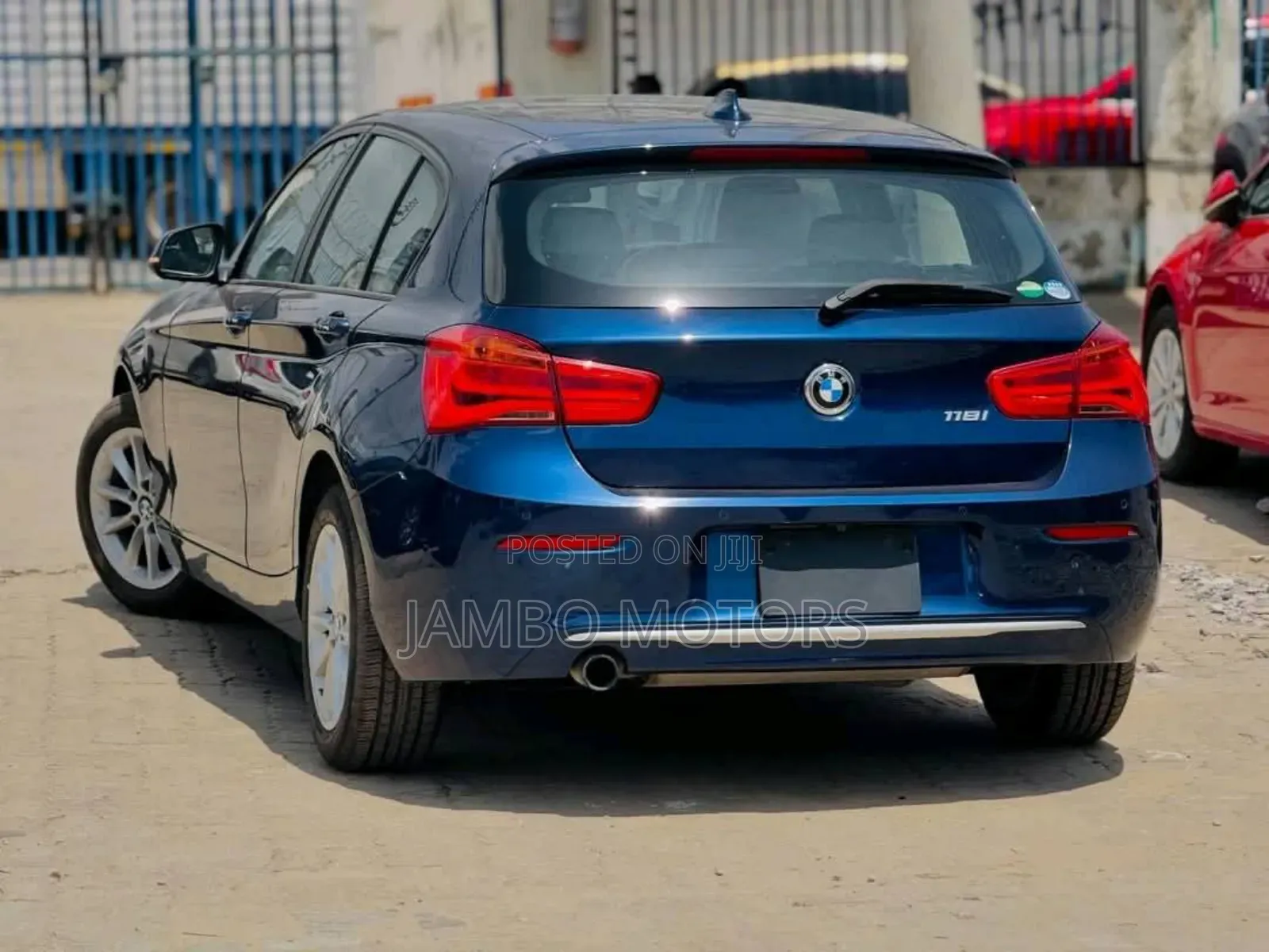 BMW 118i 2019 Blue