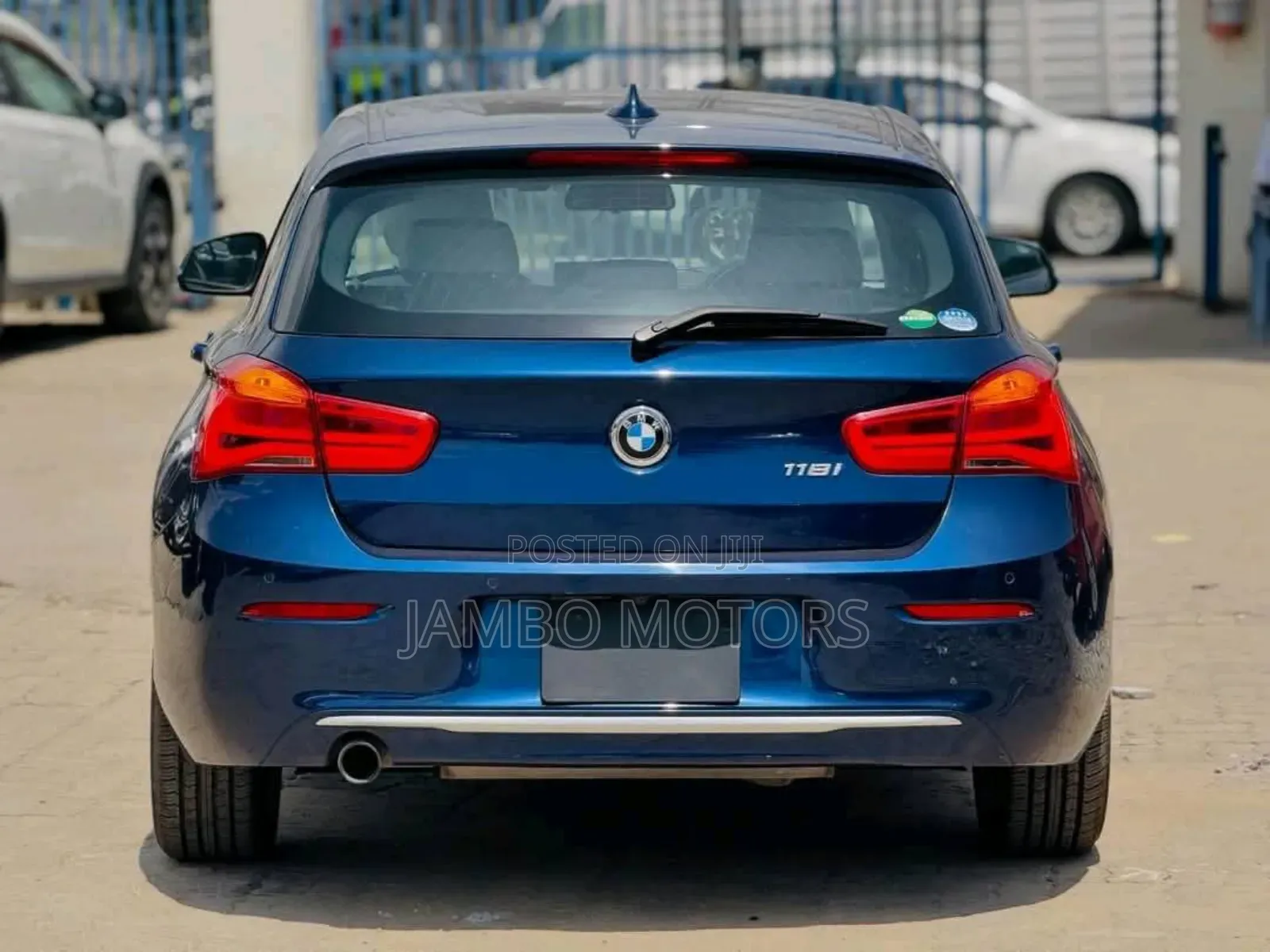 BMW 118i 2019 Blue