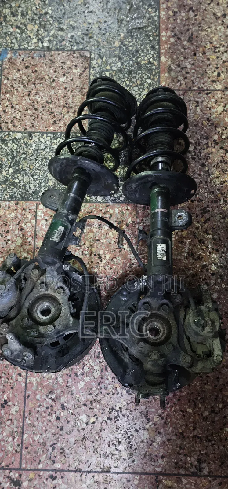 Vanguard/ Rav4 Front Shocks