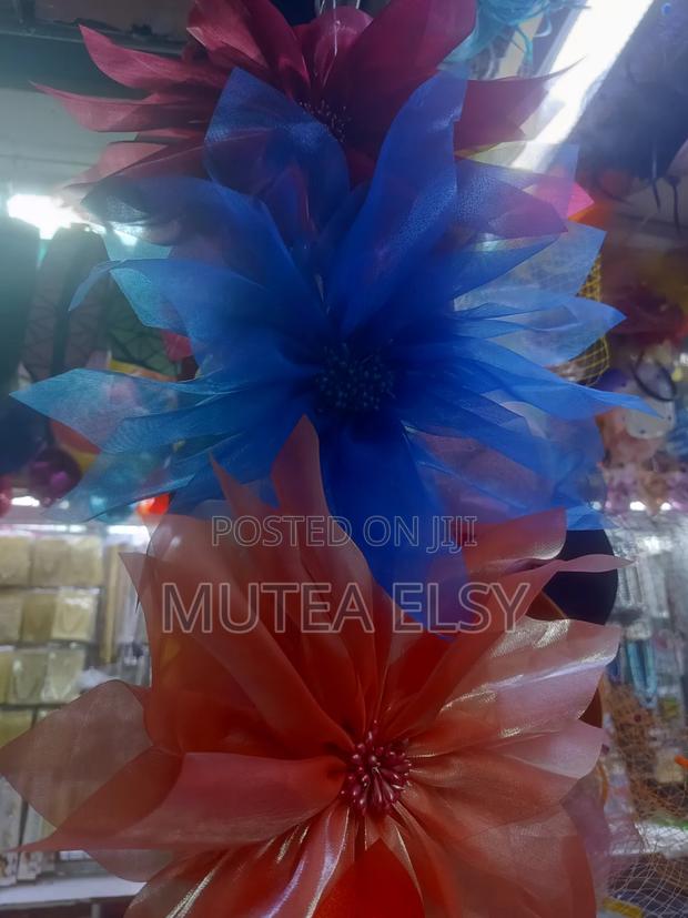Multicoloured Flowers Fascinators - thumbnail 4