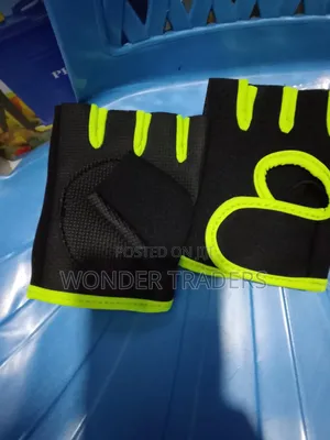Gym Gloves/ Half Finger Gloves