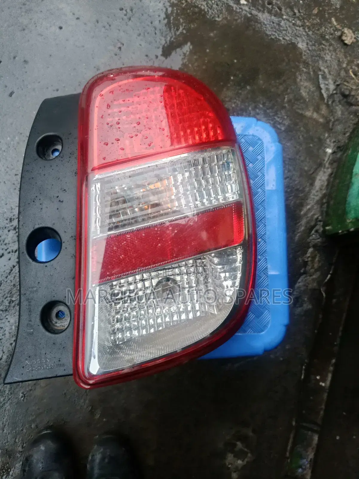Nissan March Tailight