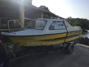 Boat With Honda Four Stroke 50hp Engine