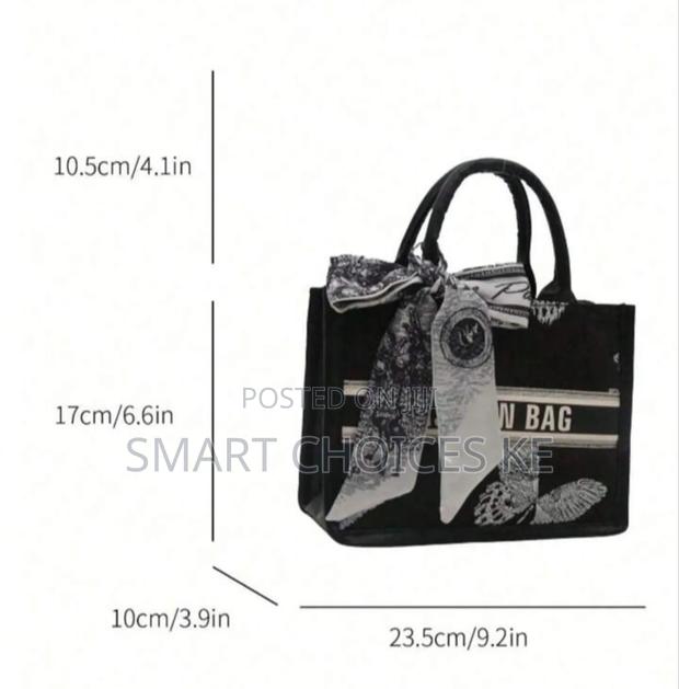 Fashionable Summer Handheld Bag - thumbnail 3