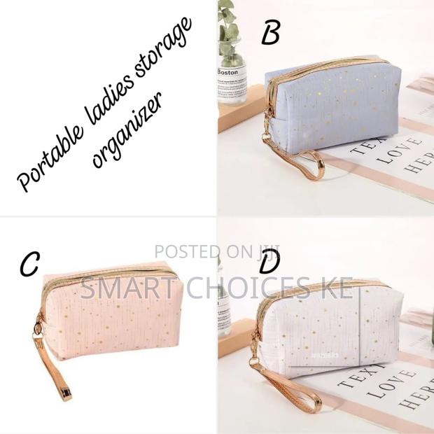 Portable Ladies Storage Organizer