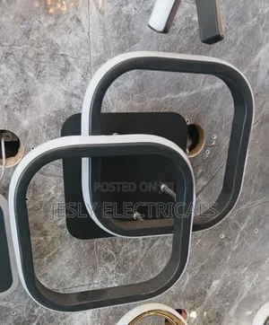 Interlocked Ceiling Light