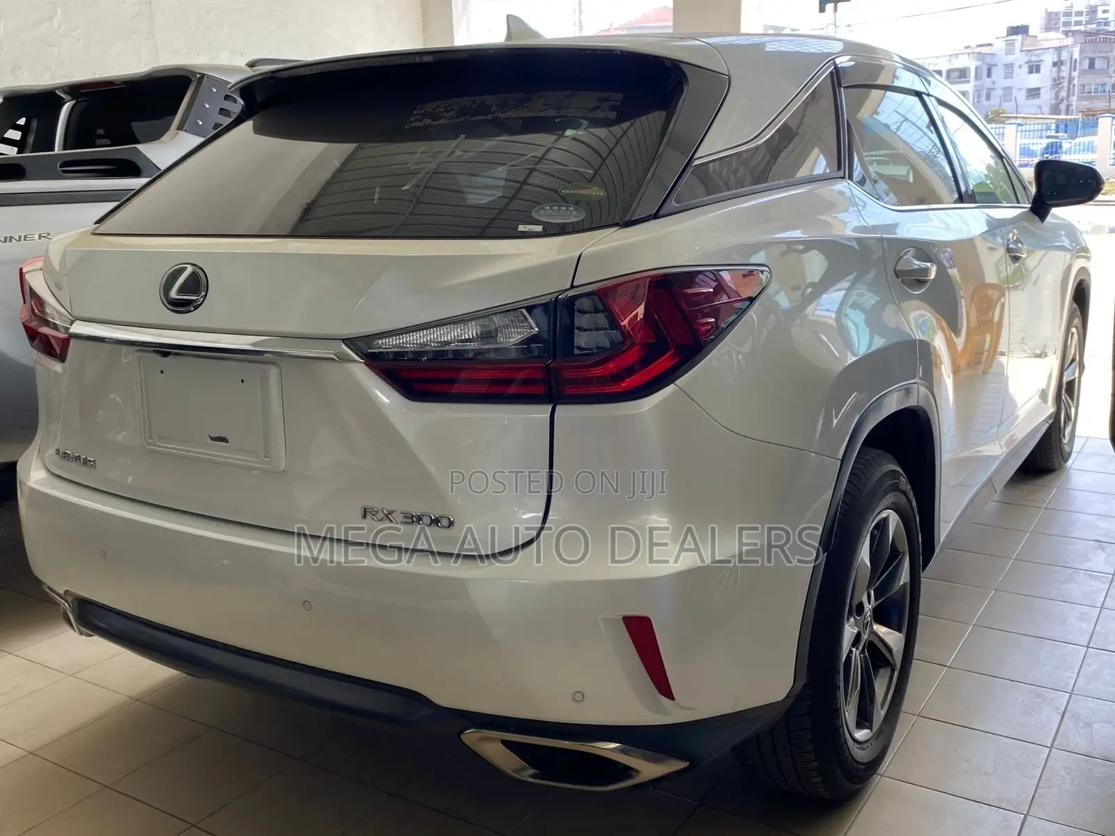 Lexus RX 300 2WD 2018 White