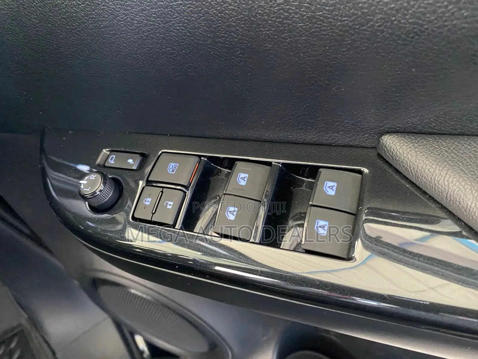 Toyota Hilux 2023 Black