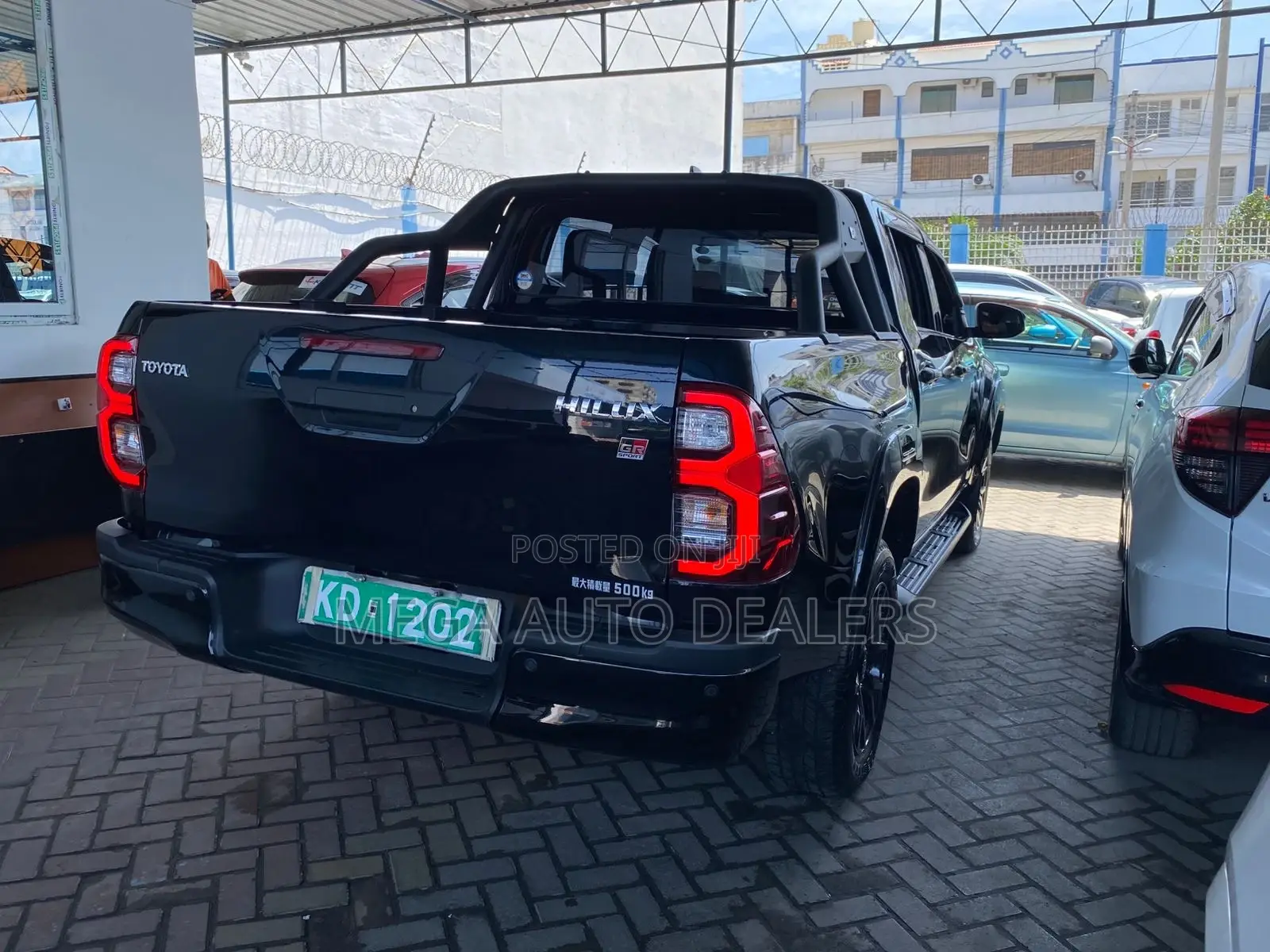 Toyota Hilux 2023 Black