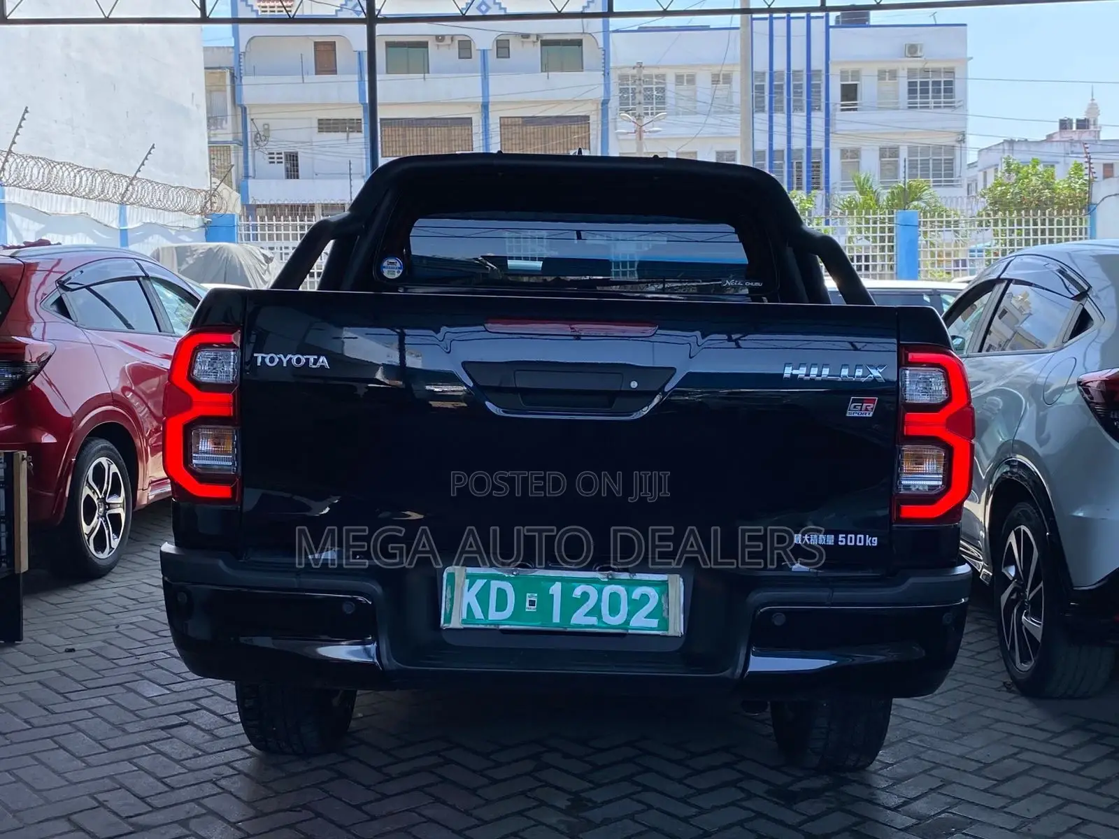 Toyota Hilux 2023 Black