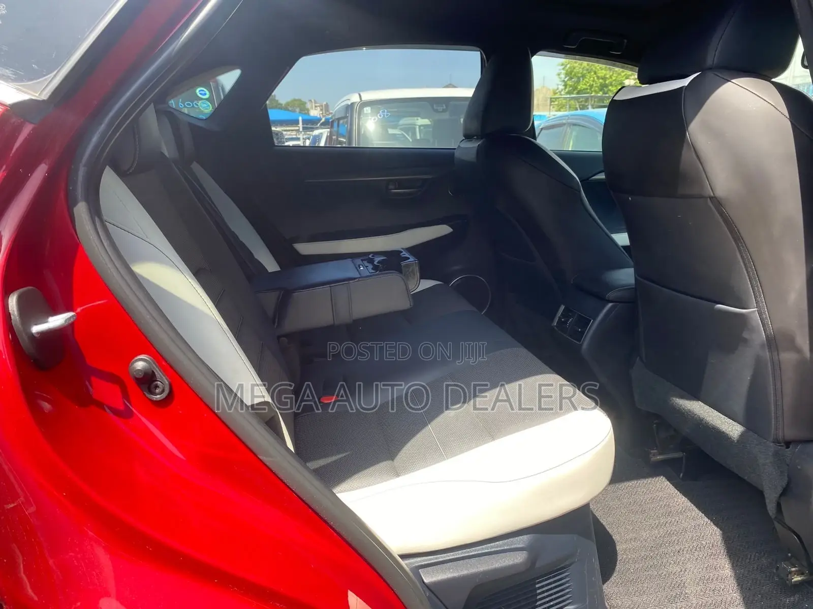 Lexus NX 300h FWD 2018 Red