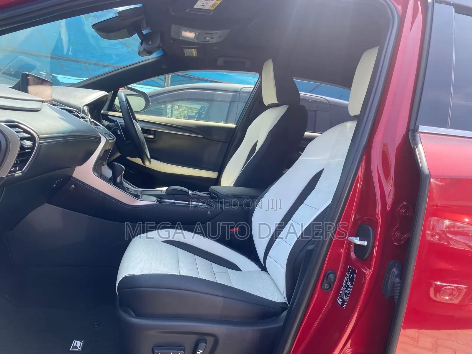 Lexus NX 300h FWD 2018 Red