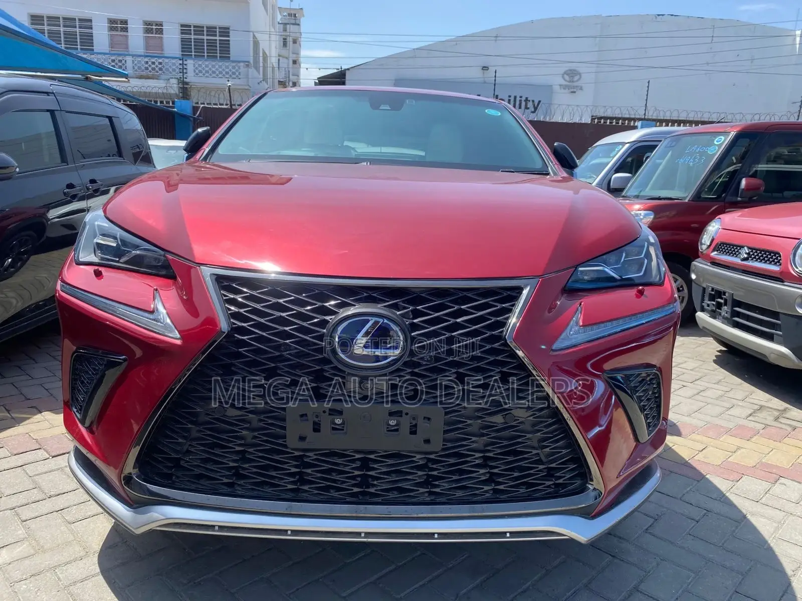 Lexus NX 300h FWD 2018 Red