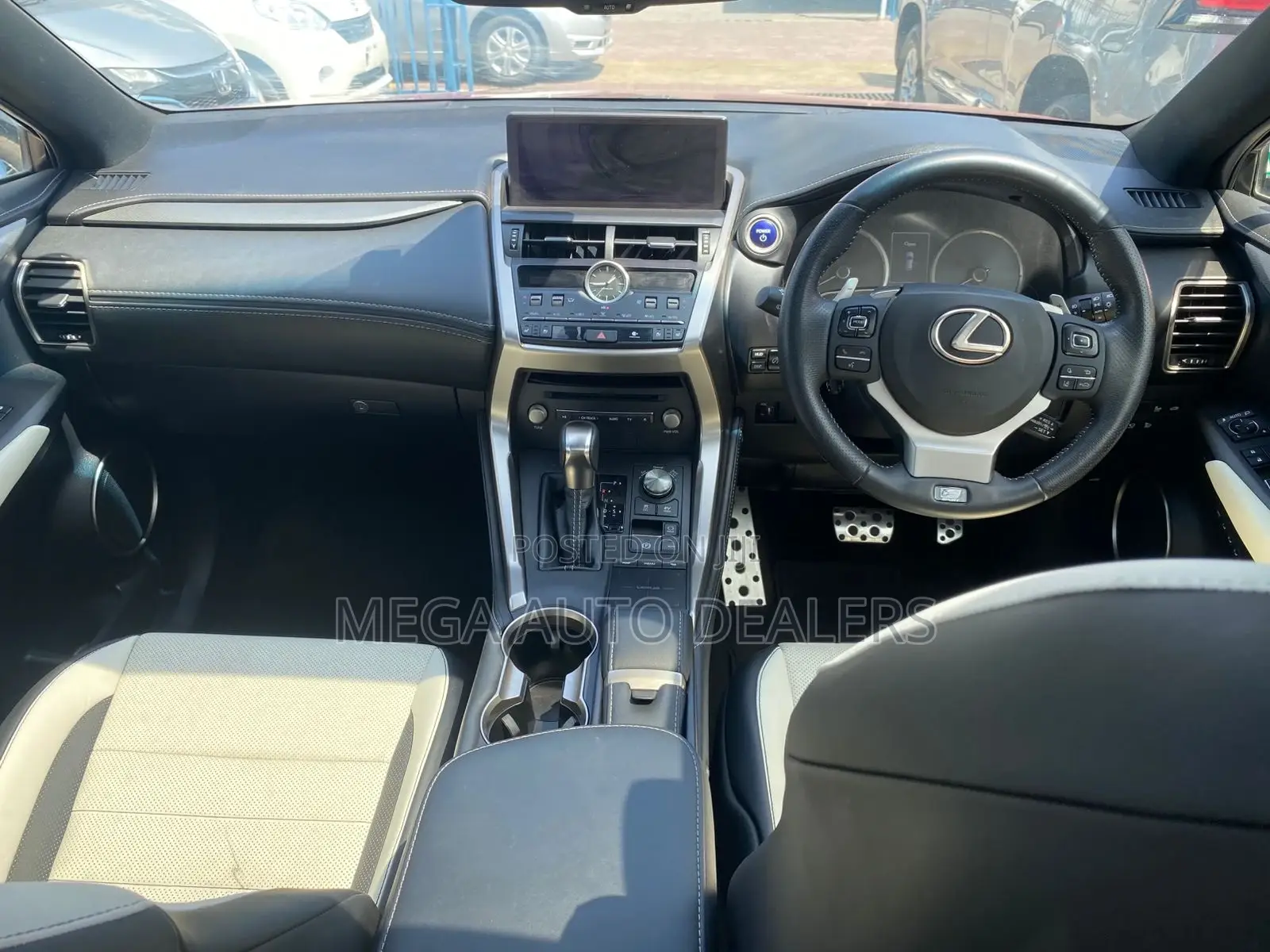 Lexus NX 300h FWD 2018 Red