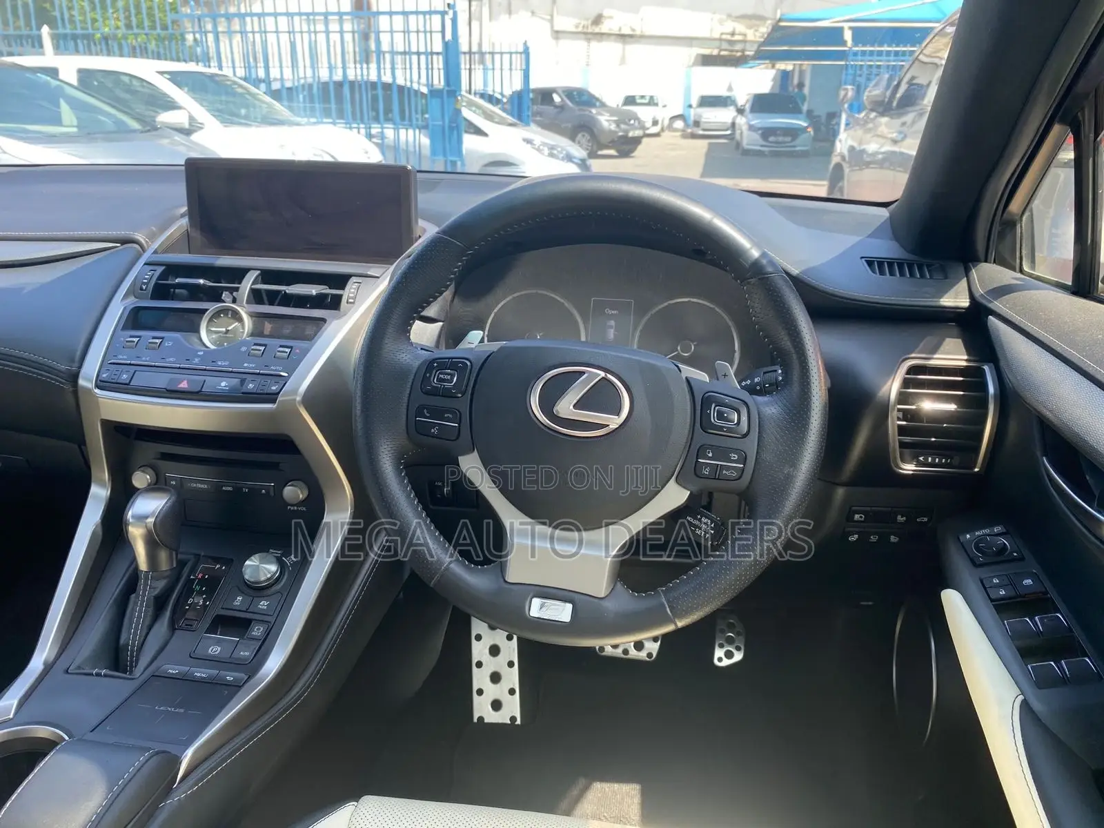 Lexus NX 300h FWD 2018 Red