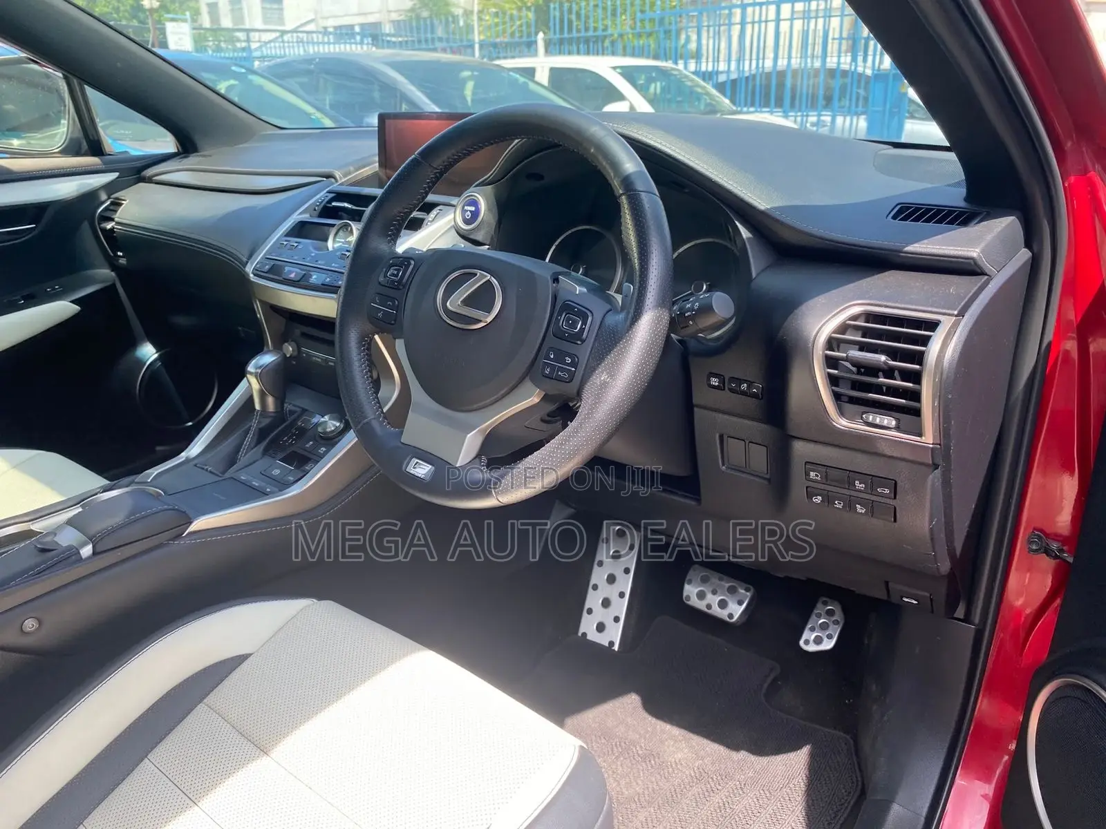 Lexus NX 300h FWD 2018 Red