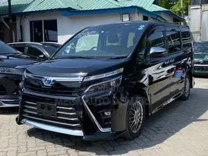 Toyota Voxy 2018 Black