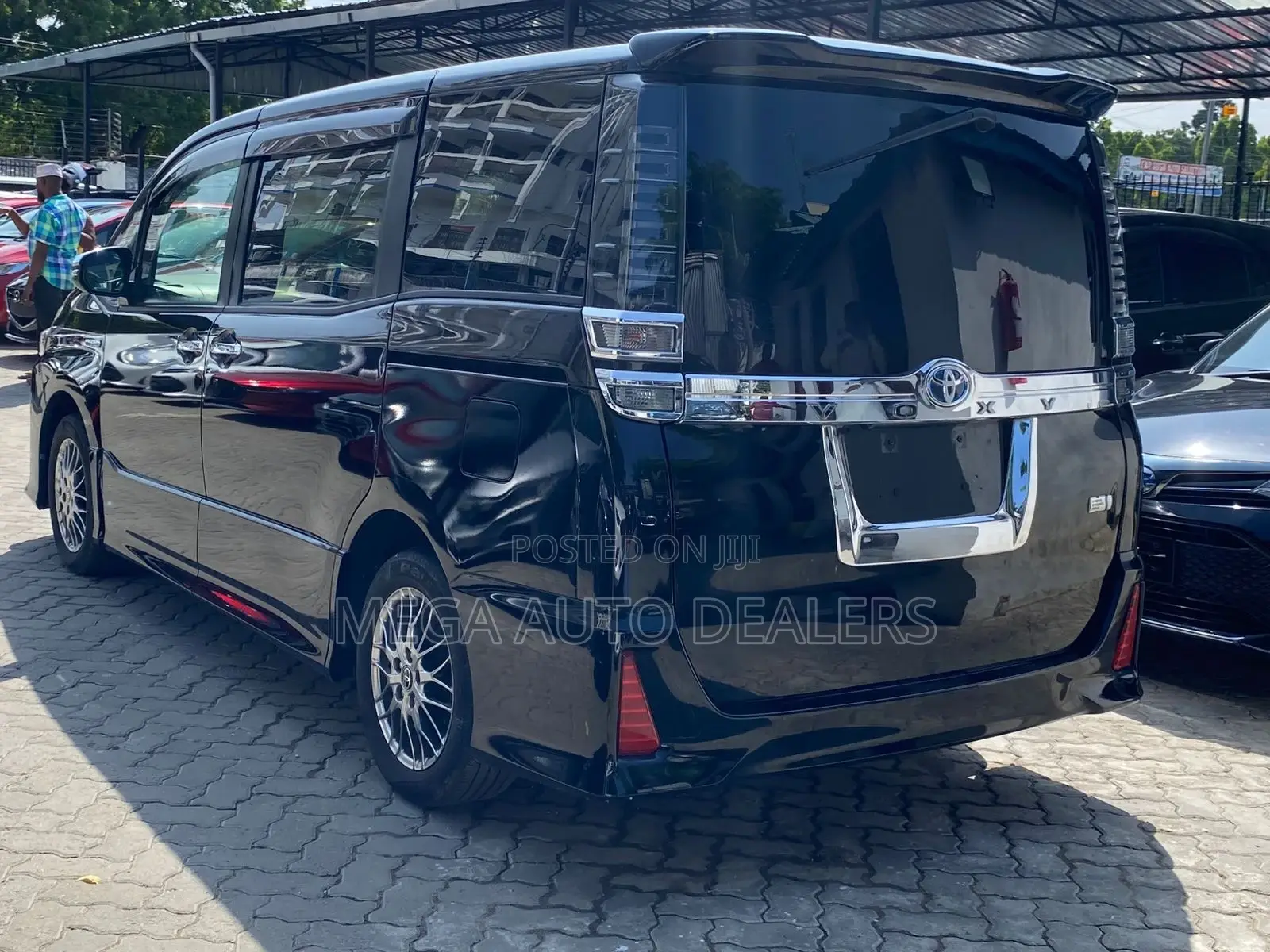 Toyota Voxy 2018 Black