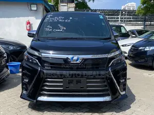 Toyota Voxy 2018 Black