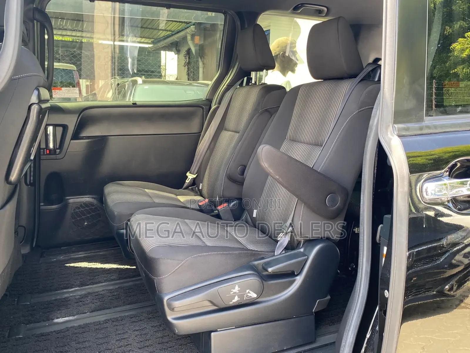 Toyota Voxy 2018 Black