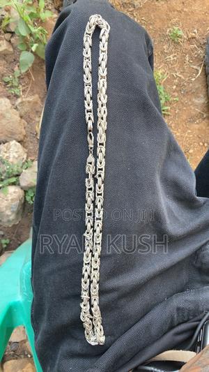 Kingsize Byzantine Chain. - main view