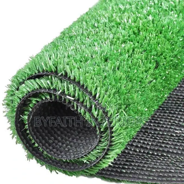Welcoming Grass Carpets
