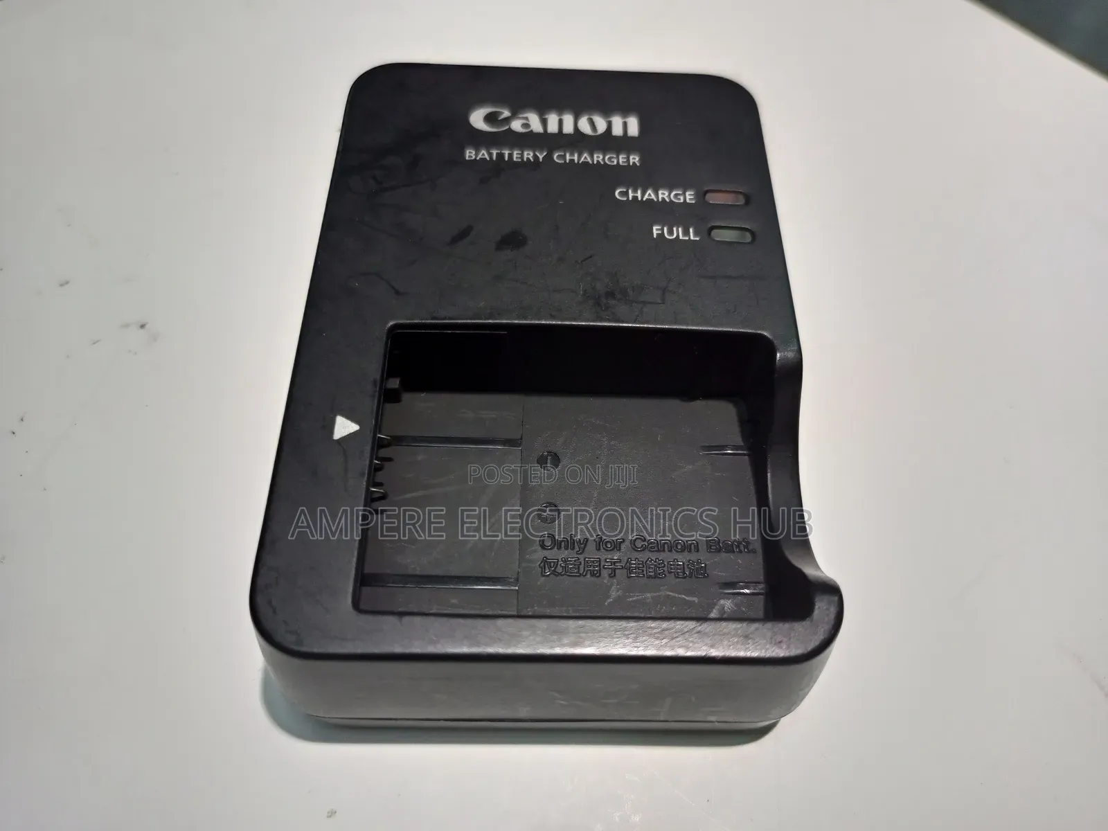 Canon, Nikon, Panasonic, Kodak, Casio Camera Battery Charger