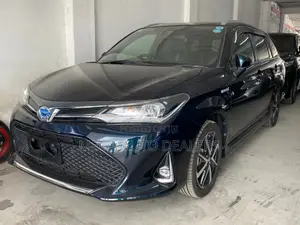 Toyota Corolla Fielder 2018 Blue
