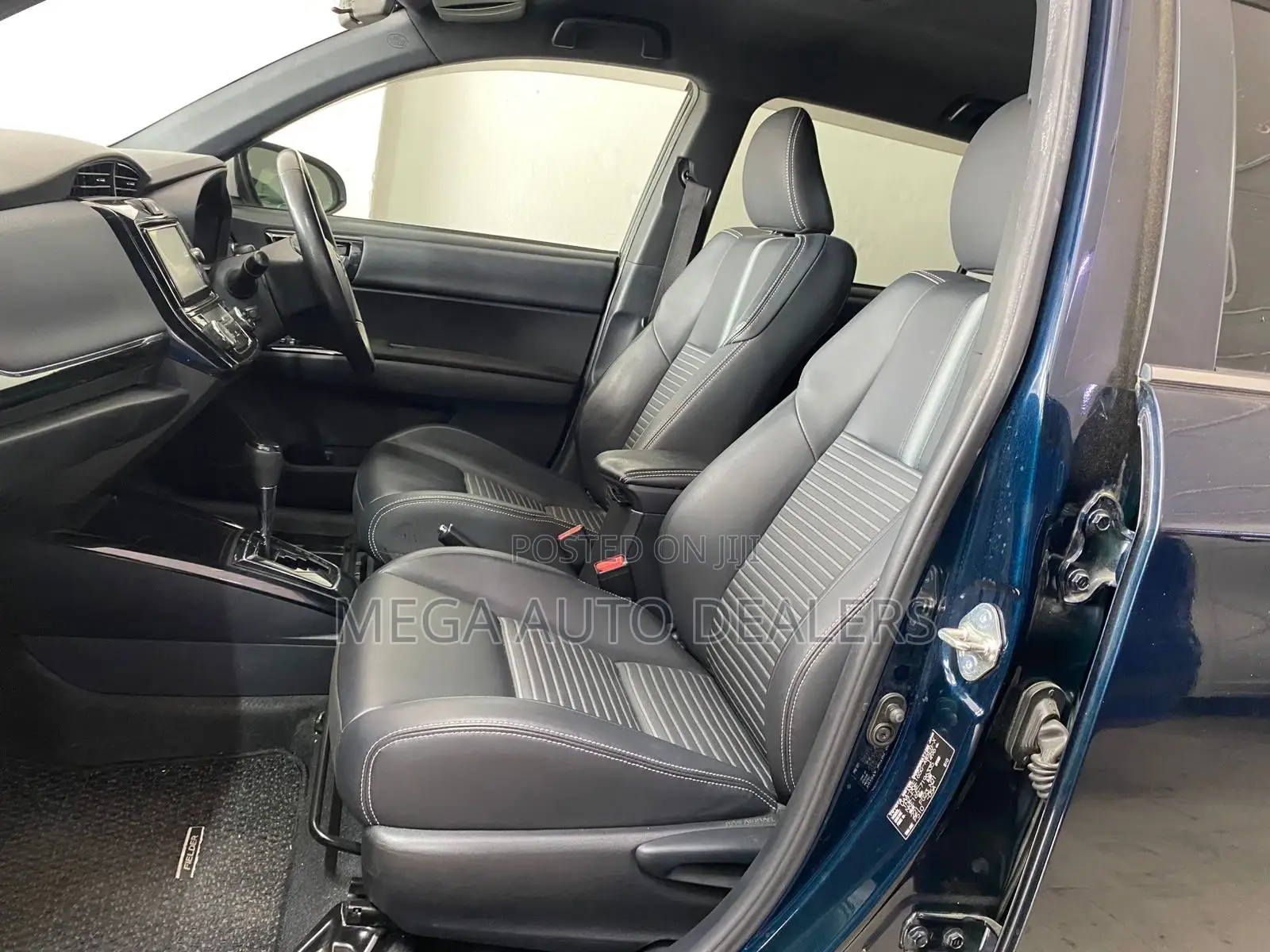 Toyota Corolla Fielder 2018 Blue