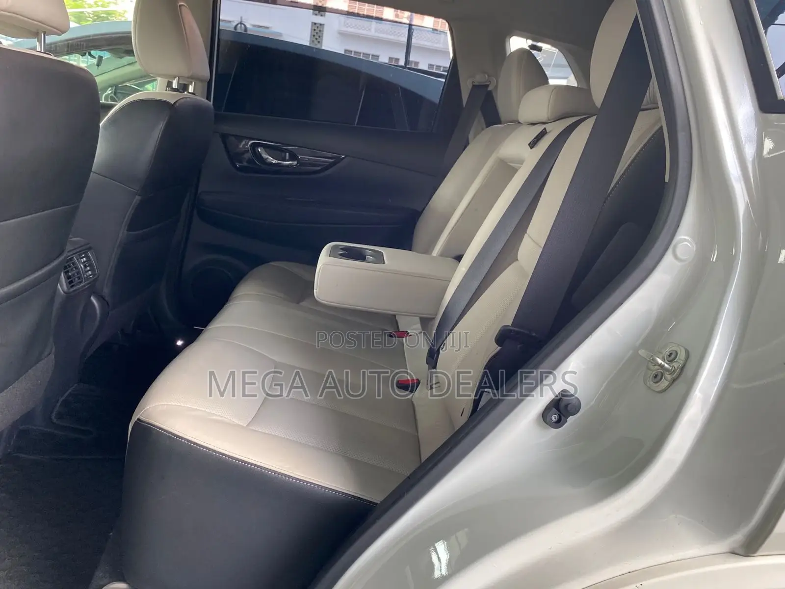 Nissan X-Trail 2018 White