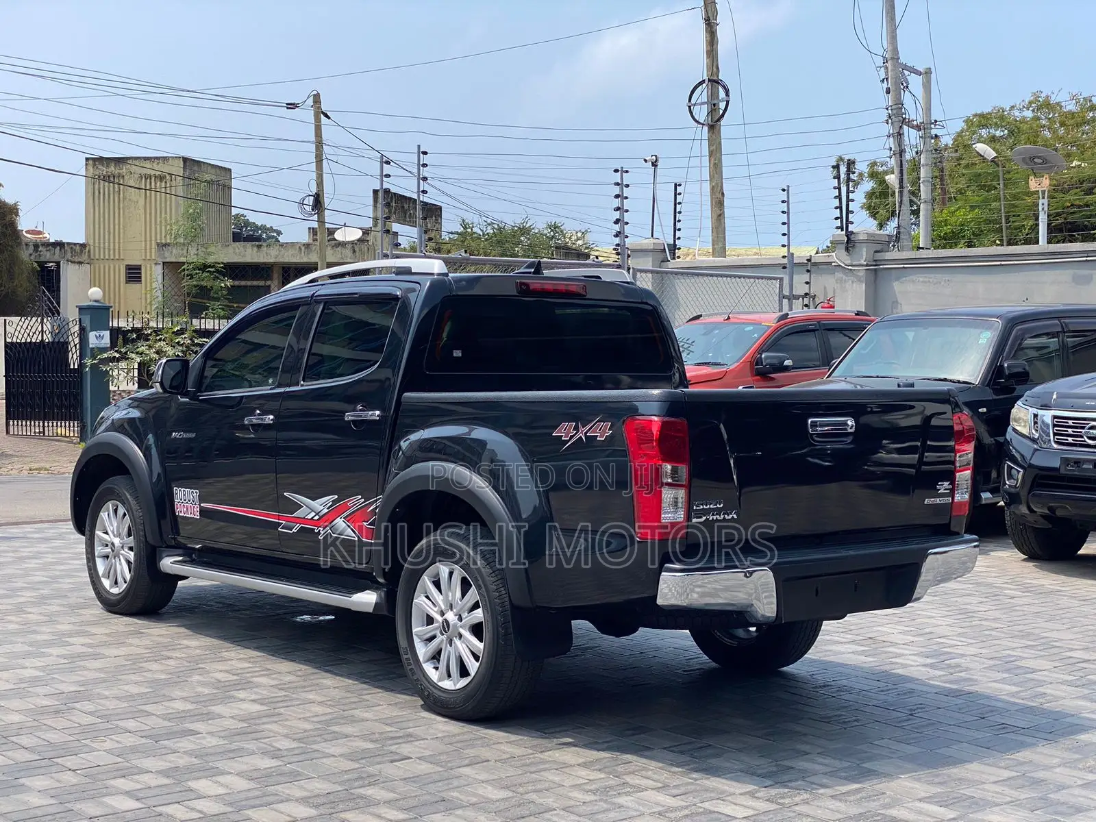 Isuzu D-MAX 2016 Black