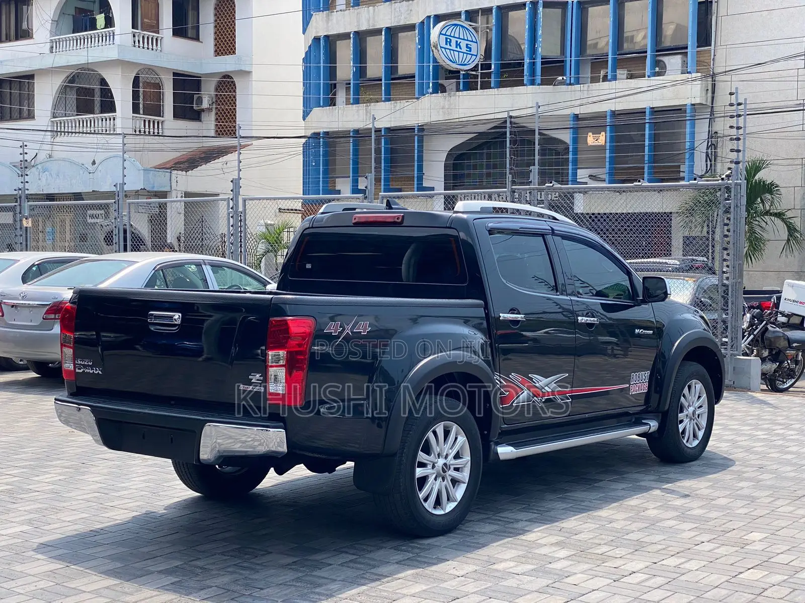 Isuzu D-MAX 2016 Black