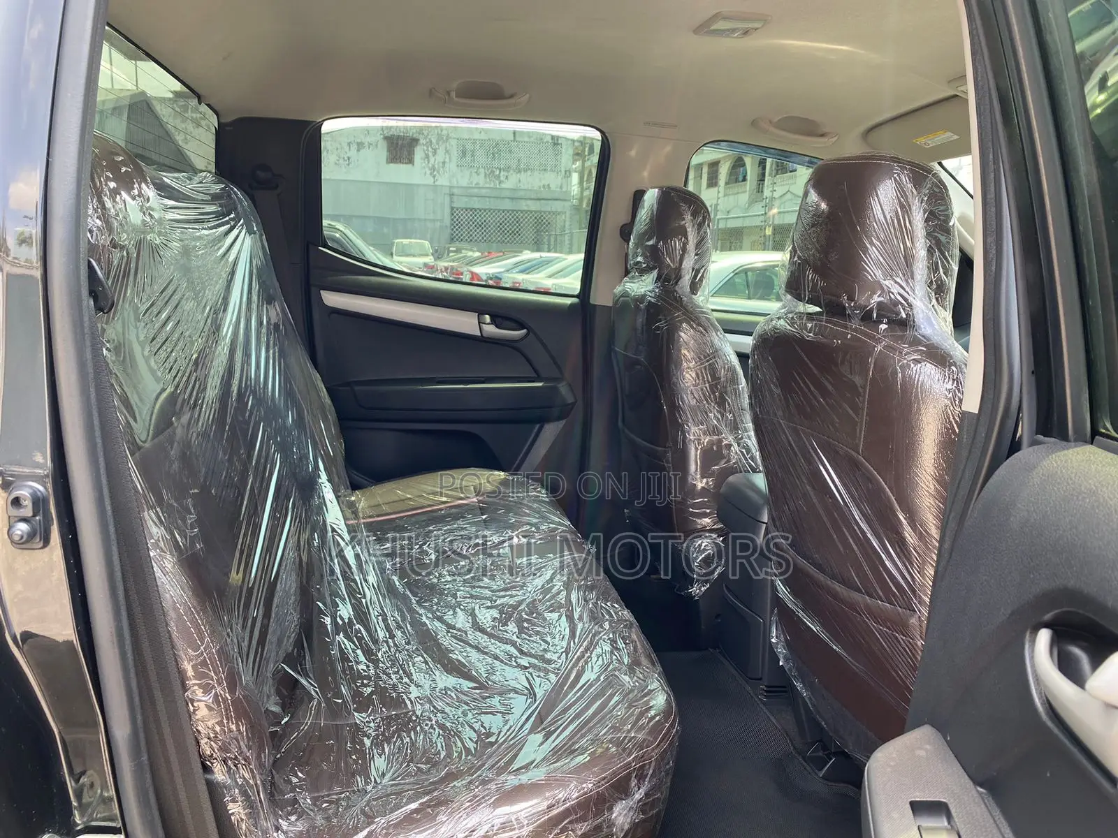 Isuzu D-MAX 2016 Black