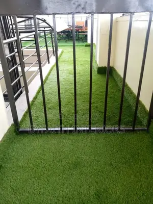 Comfort Meets Style Grass Carpets