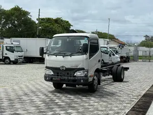Hino Dutro 2017
