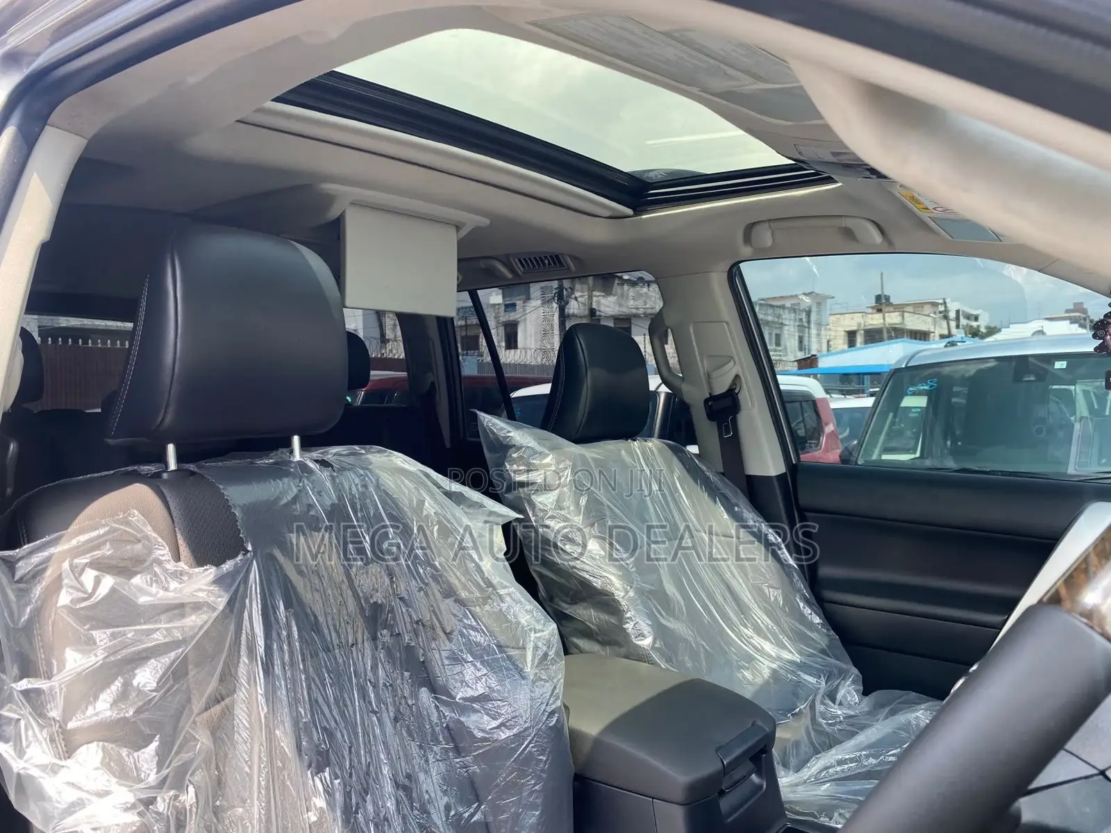 Toyota Land Cruiser Prado 2018 Gray
