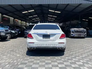 Mercedes-Benz E200 2016 White