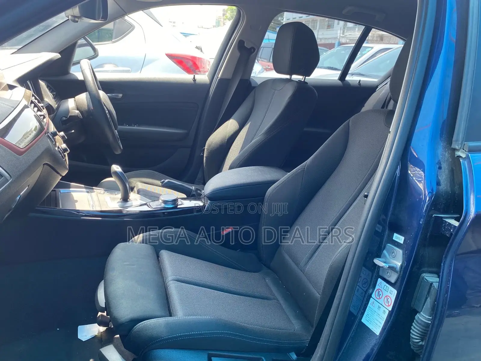 BMW 118i 2018 Blue