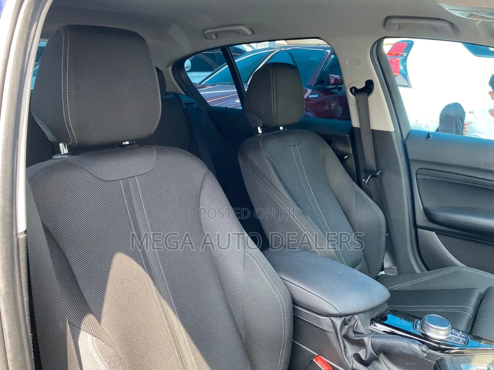 BMW 118i 2018 Blue