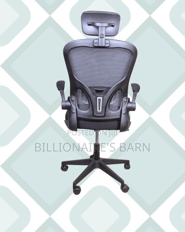 Grey Ergonomic Mesh Chair | Smooth Rolling Comfort for Busy Workdays | - thumbnail 3